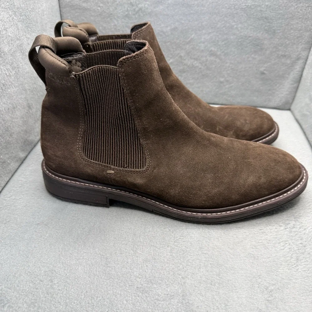 Clarks Clarkdale Hall Chelsea Boots Men's 9.5 M Brown Suede Ankle Boots